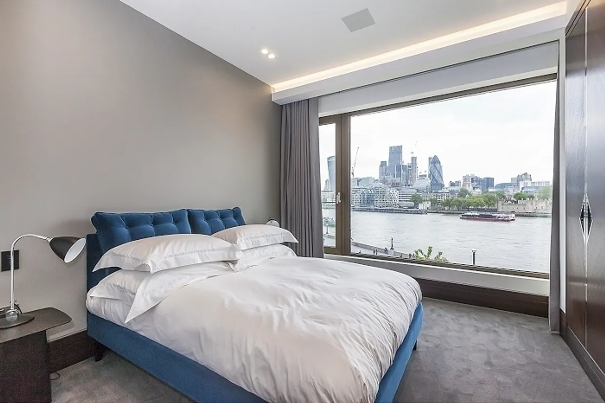 Blenheim House Crown Square SE1 photo 9