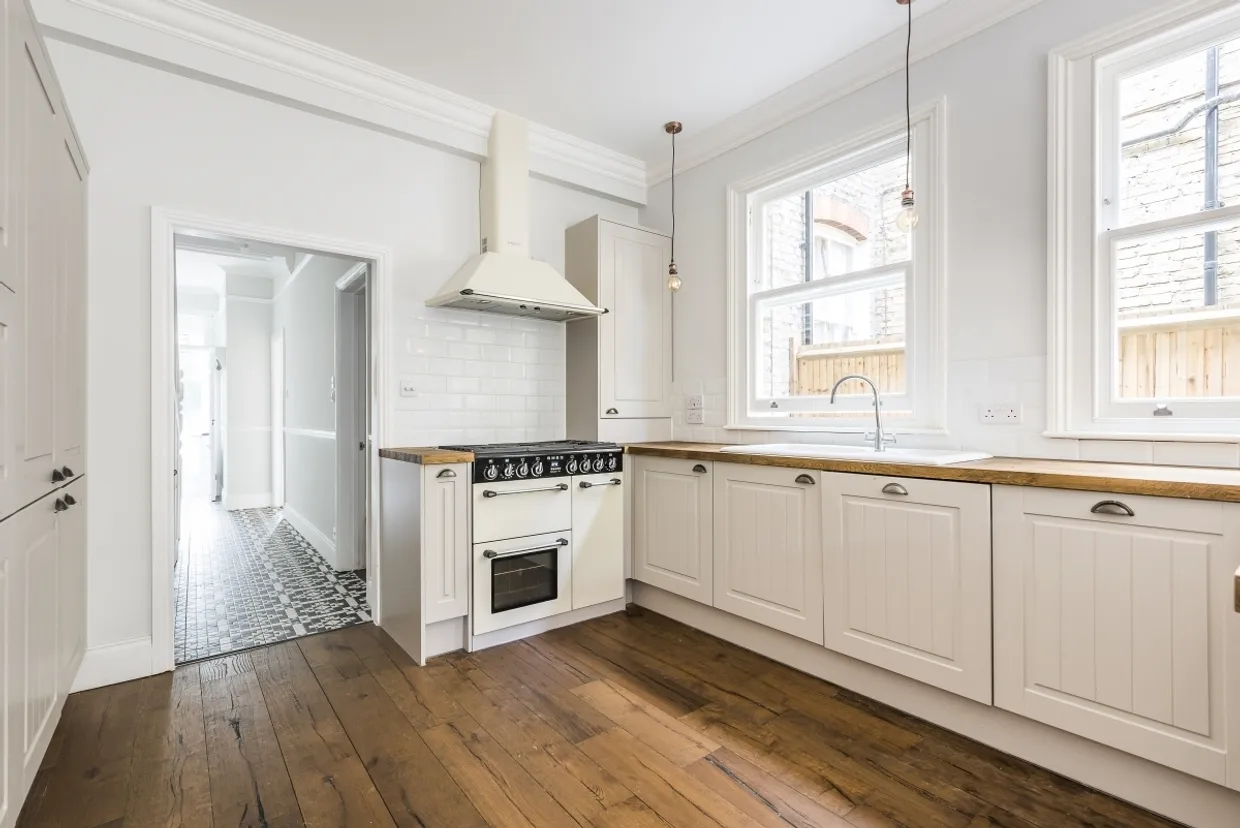 Trinity Rise London SW2 photo 8