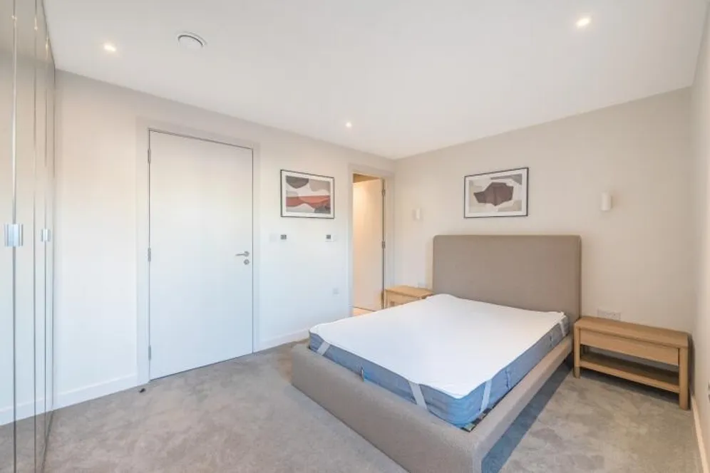 Voss Court London SW16 photo 9