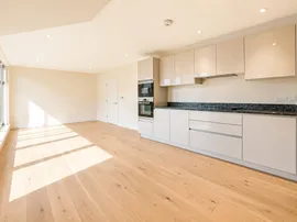Courland Grove, Stockwell photo