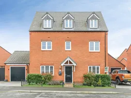 Holdenby Drive, Raunds photo