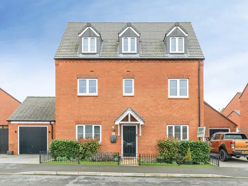 Holdenby Drive, Raundsphoto