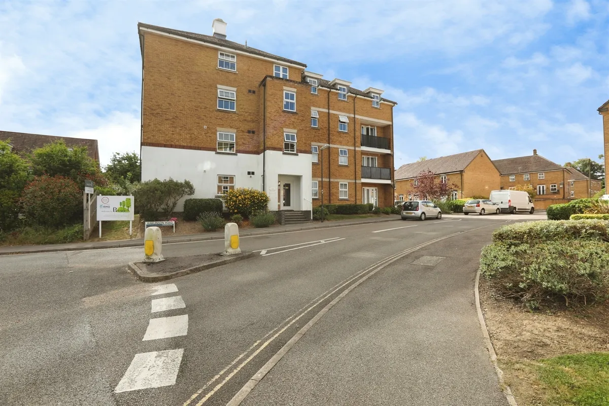 Rawlinson Road, Crawley