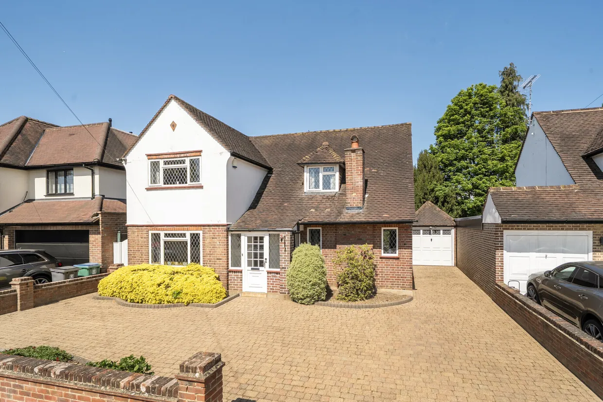 The Gardens, Watford, WD17 photo 1