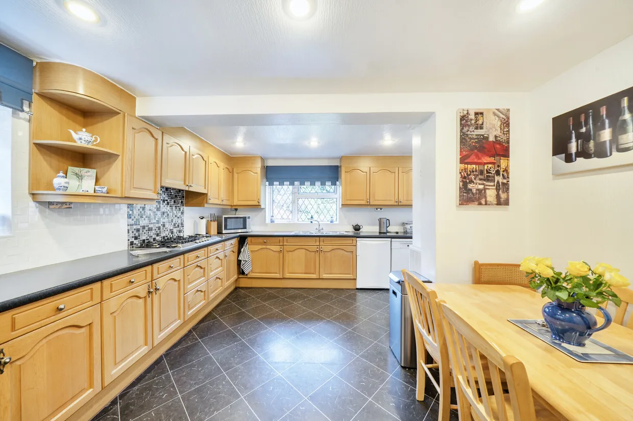 The Gardens, Watford, WD17 photo 5