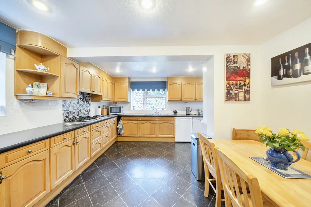 The Gardens, Watford, WD17 photo 5