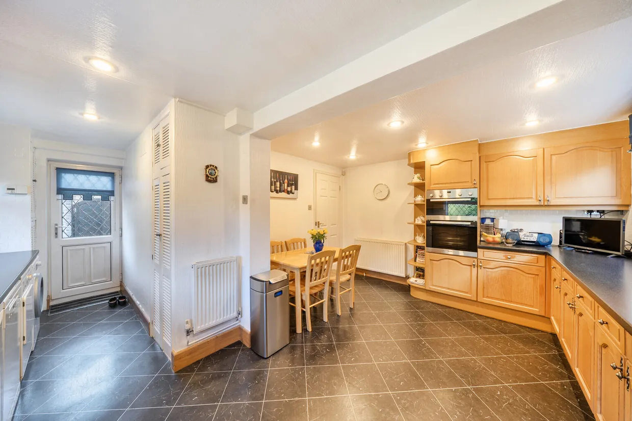 The Gardens, Watford, WD17 photo 9