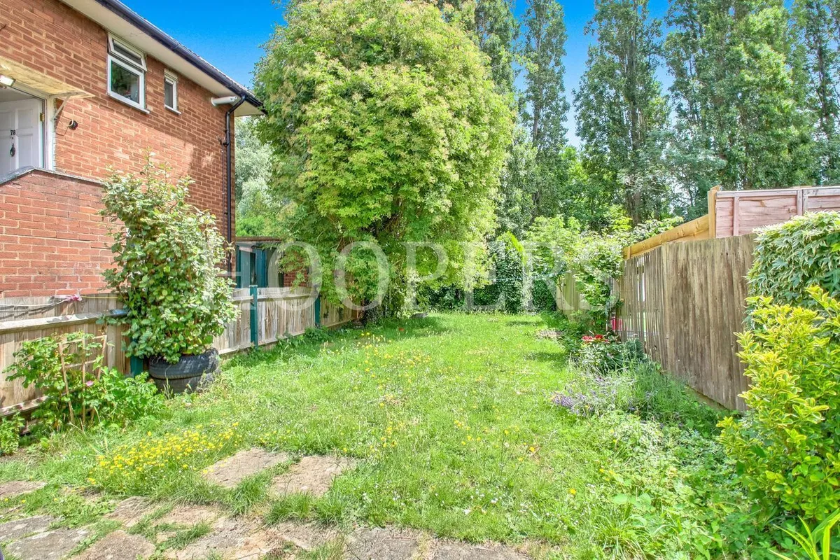 Birchen Grove, London, NW9