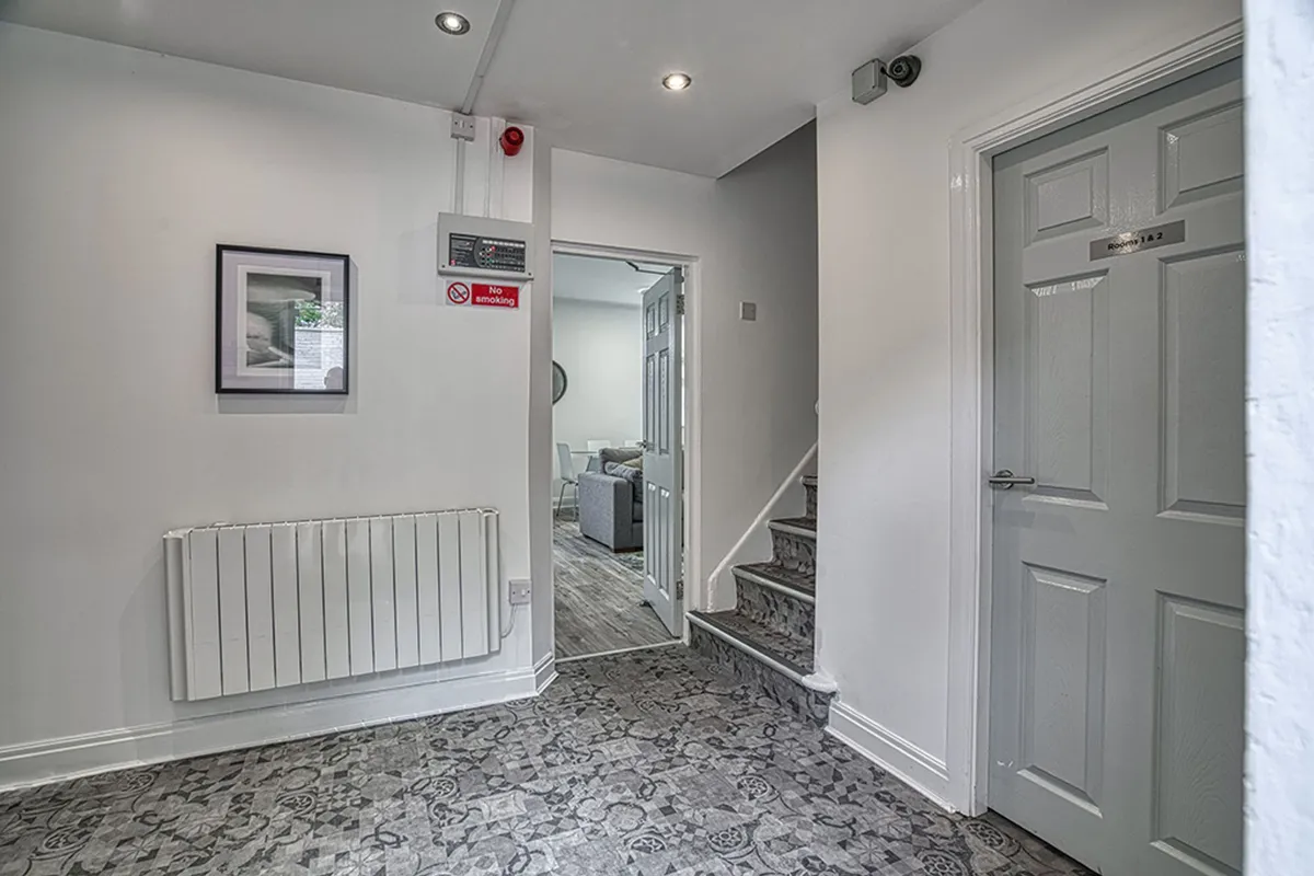 Upper Mersey Road, Widnes, WA8