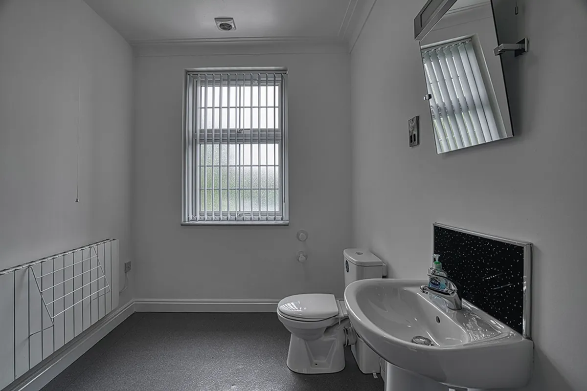 Upper Mersey Road, Widnes, WA8