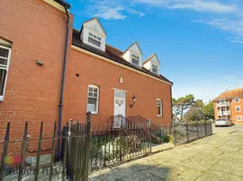 Marine Parade East, CLACTON-ON-SEA photo