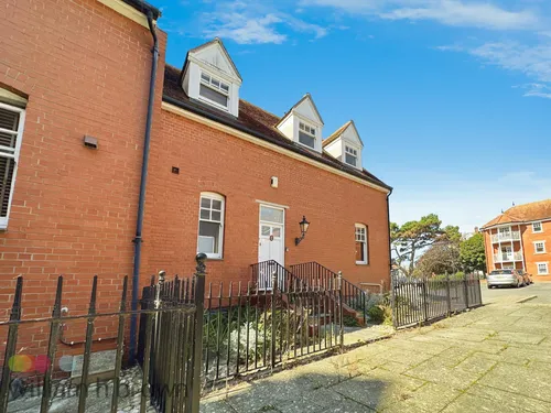 Marine Parade East, CLACTON-ON-SEAphoto