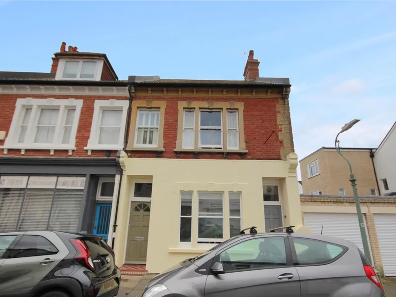 Property thumbnail 3 out of 3