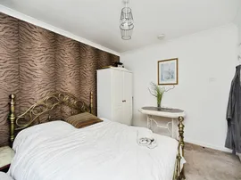 Hillside Way, Withdean, Brighton thumb 3