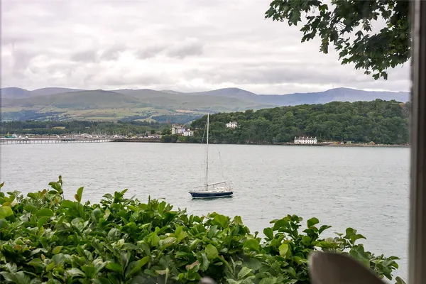 Glyngarth, Menai Bridge, LL59 photo 2