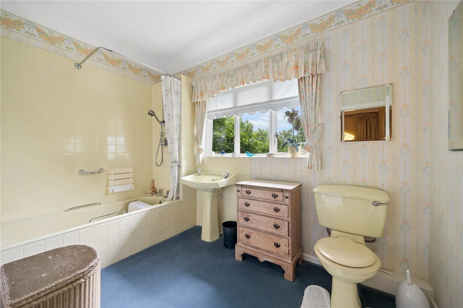 Glyngarth, Menai Bridge, LL59 photo 16