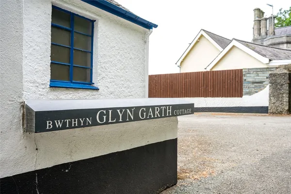 Glyngarth, Menai Bridge, LL59 photo 26