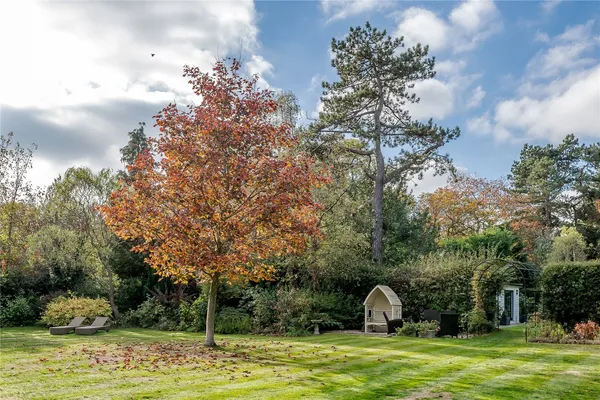 Mill Green Road, Fryerning, CM4 photo 24