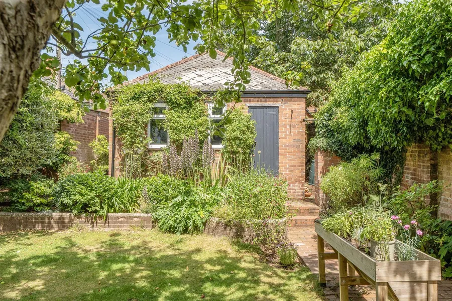 Property Image 25