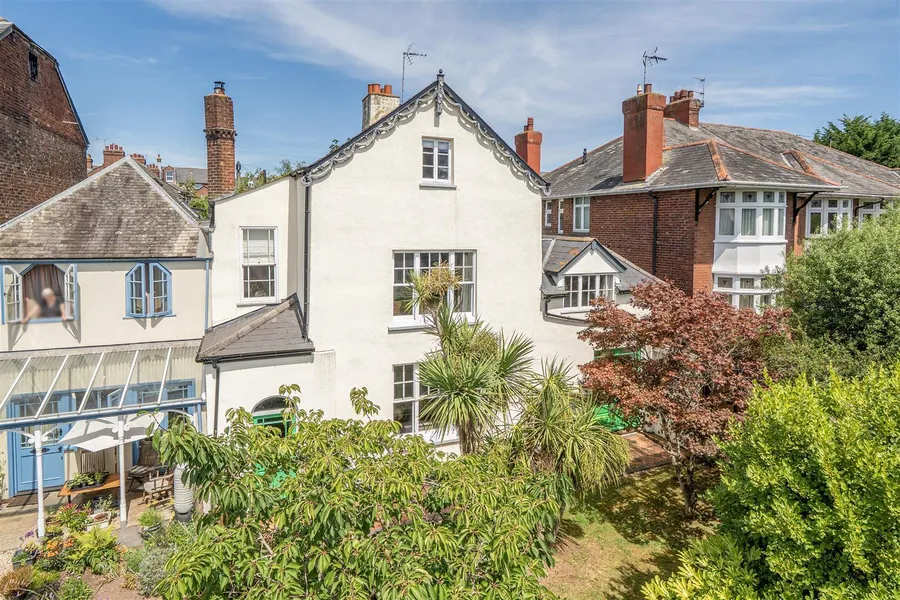 Property Image 28