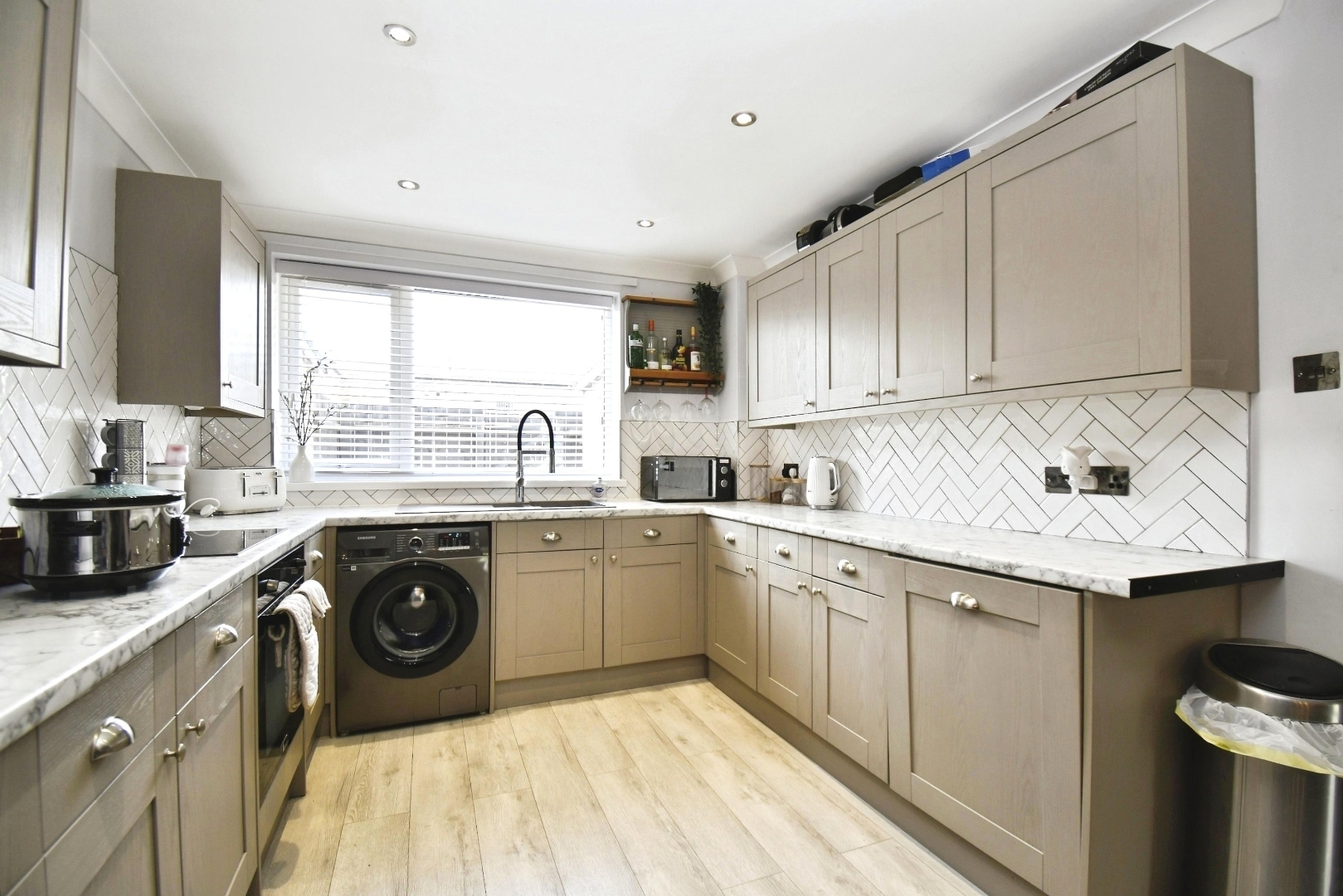 Kimmeridge Close, Bransholme, Hull Image 4
