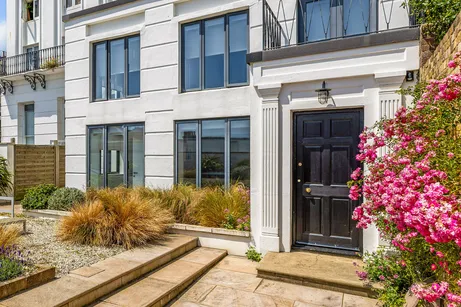 Sussex Square, Brighton, BN2