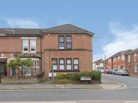 Desborough Road, EASTLEIGH photo