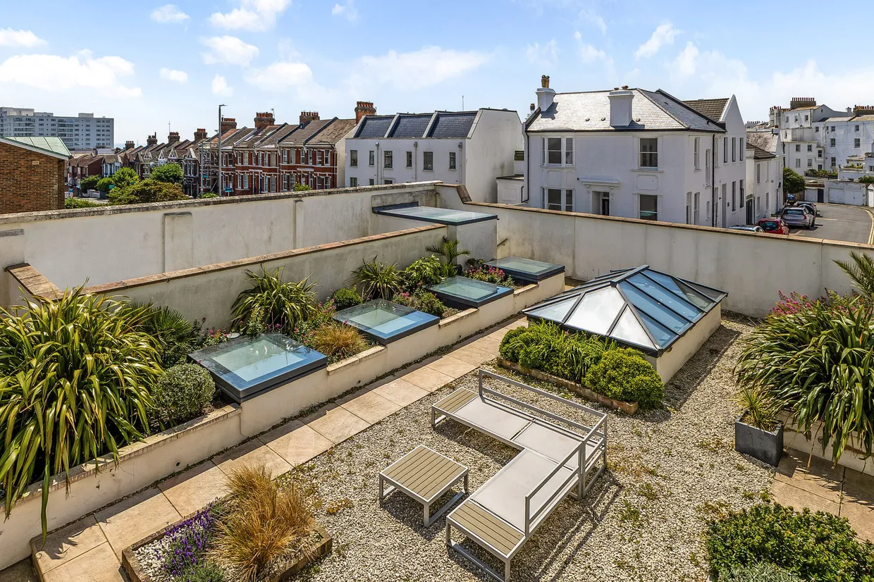 Sussex Square, Brighton, BN2 photo 14