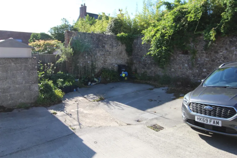 Property Image 5