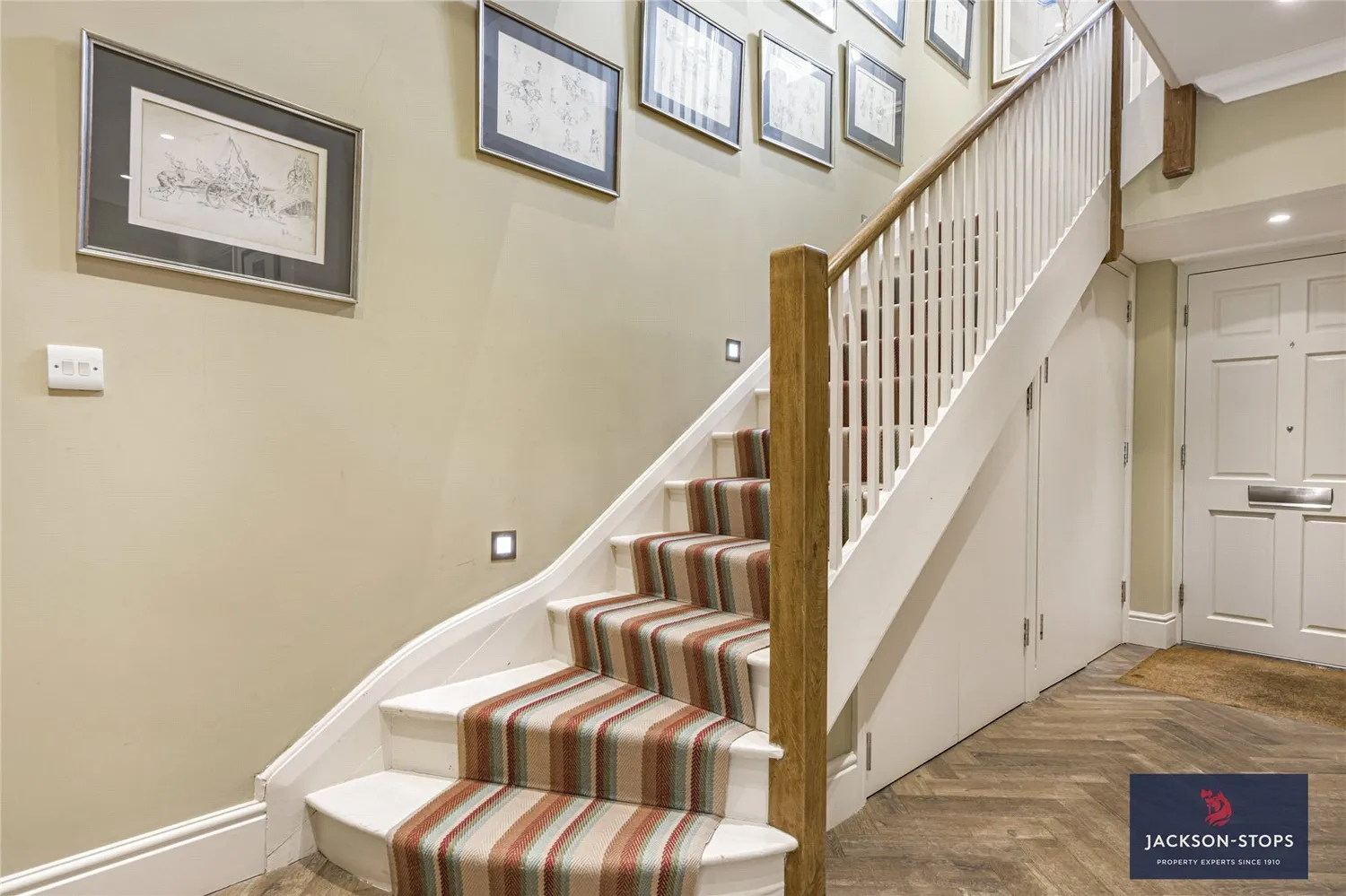 The Avenue, Newmarket, CB8 photo 5
