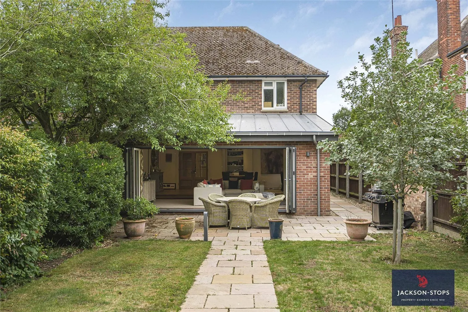 The Avenue, Newmarket, CB8 photo 20