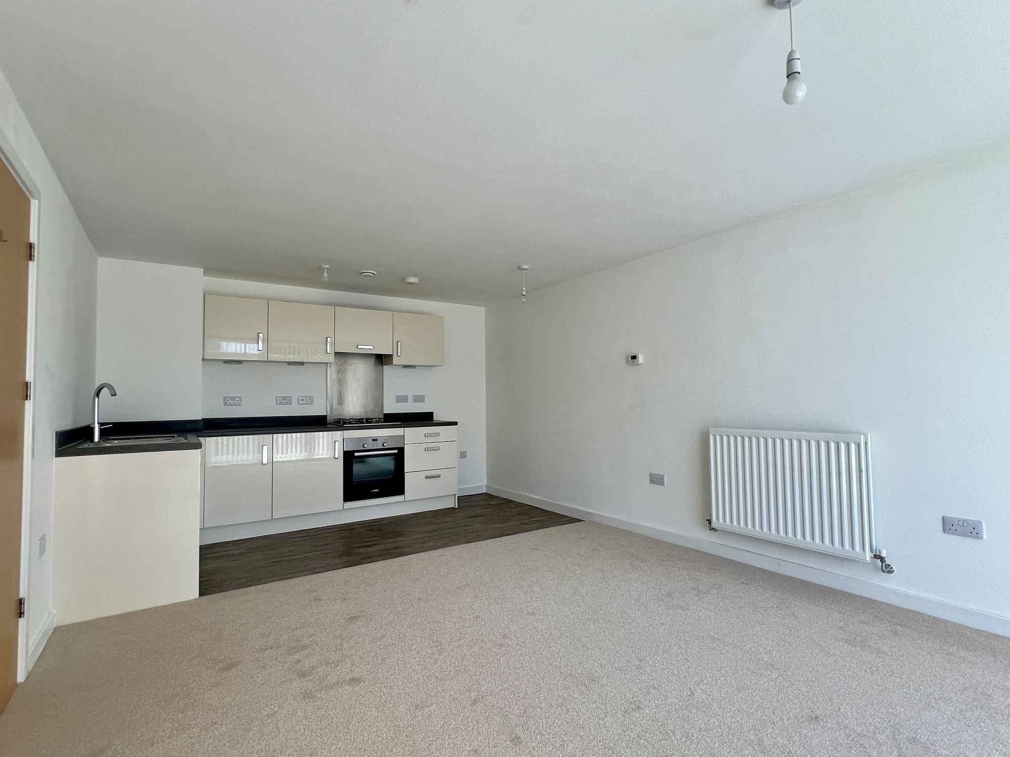 Cunningham Court, Taunton - NO onward chain! Image 8