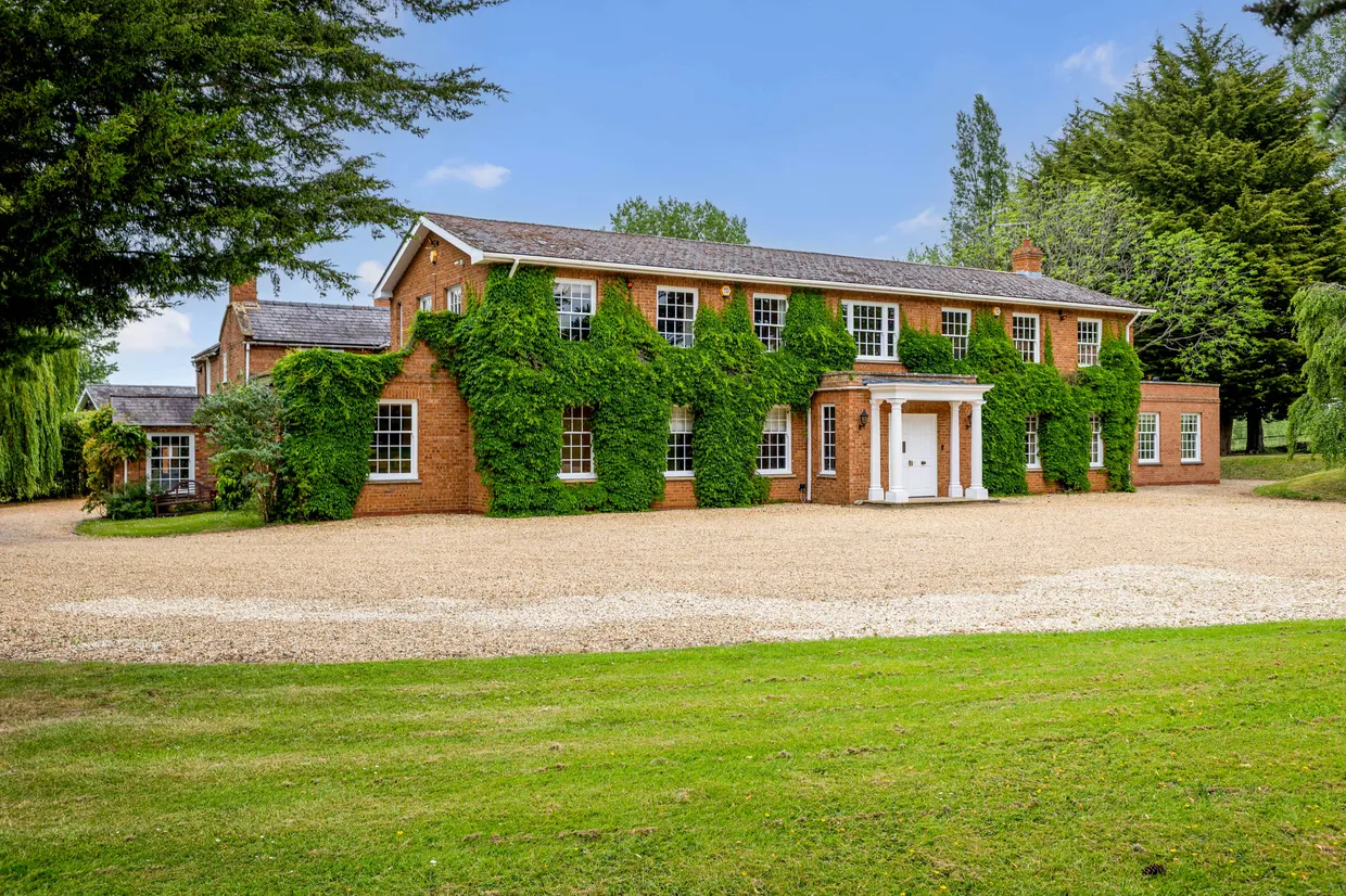Stratford Road, Near Ettington, CV37 photo 18