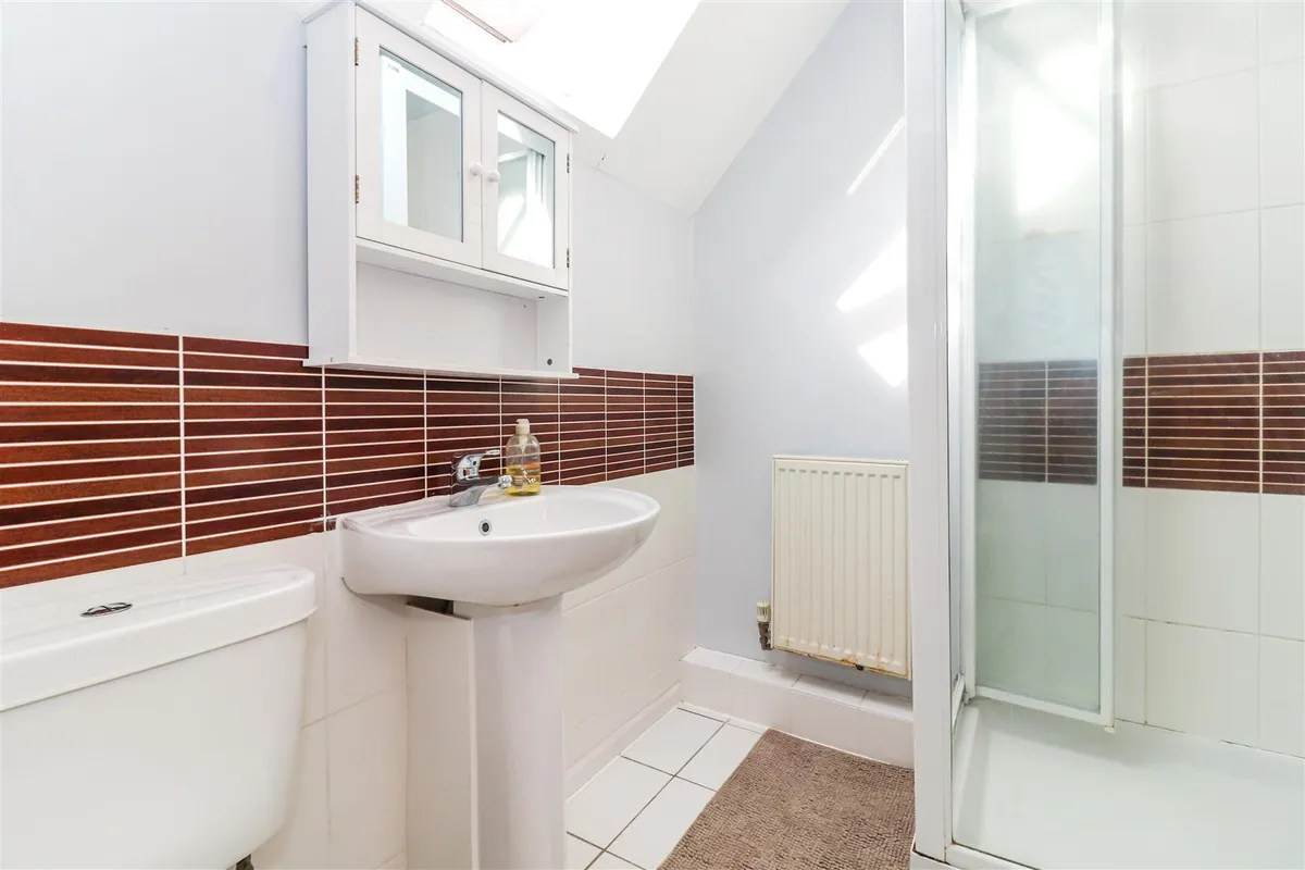 Lightcroft Cottages, Eastbrook Way, Hemel Hempstead, Hertfordshire, HP2 5US