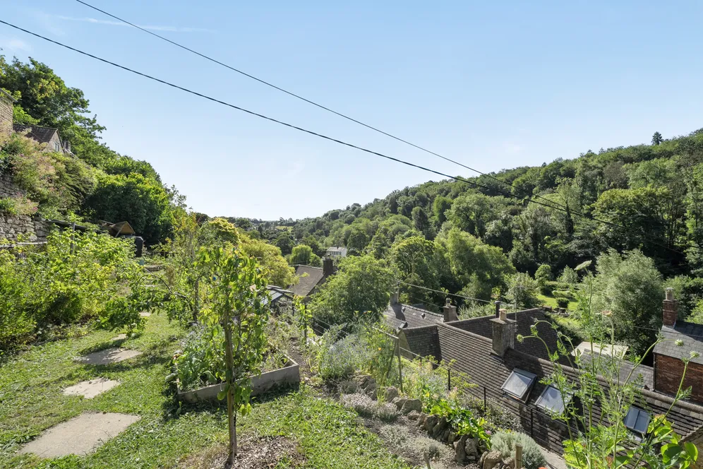High Street, Chalford, GL6 photo 2