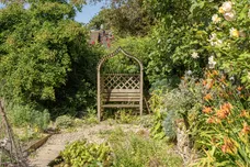 High Street, Chalford, GL6 photo 27