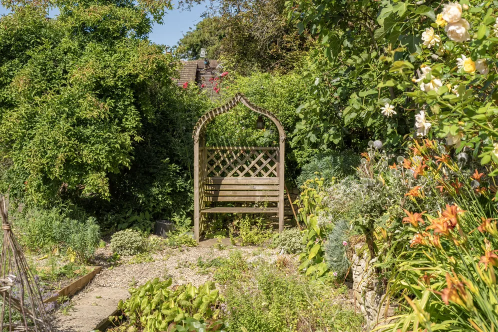 High Street, Chalford, GL6 photo 27