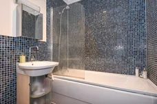 High Street Rickmansworth WD3 photo 6