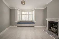 Rosslyn Avenue London SW13 photo 8