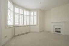 Rosslyn Avenue London SW13 photo 9