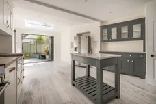 Rosslyn Avenue London SW13 photo 11