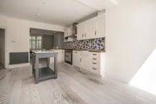 Rosslyn Avenue London SW13 photo 14