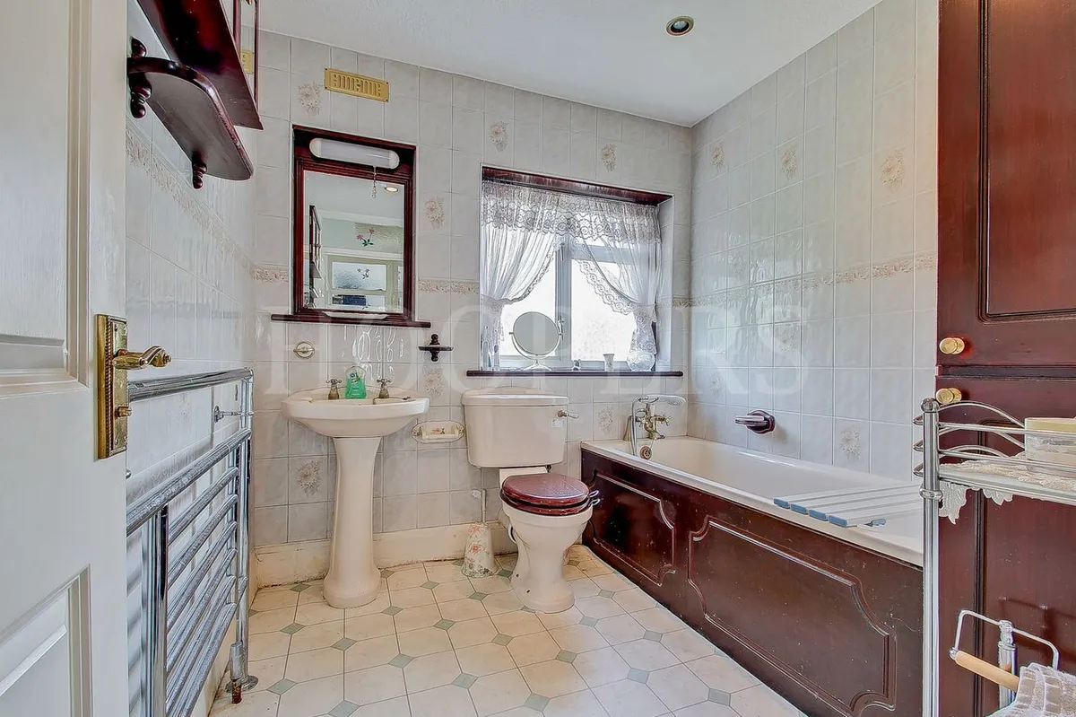 Kenwyn Drive, London, NW2