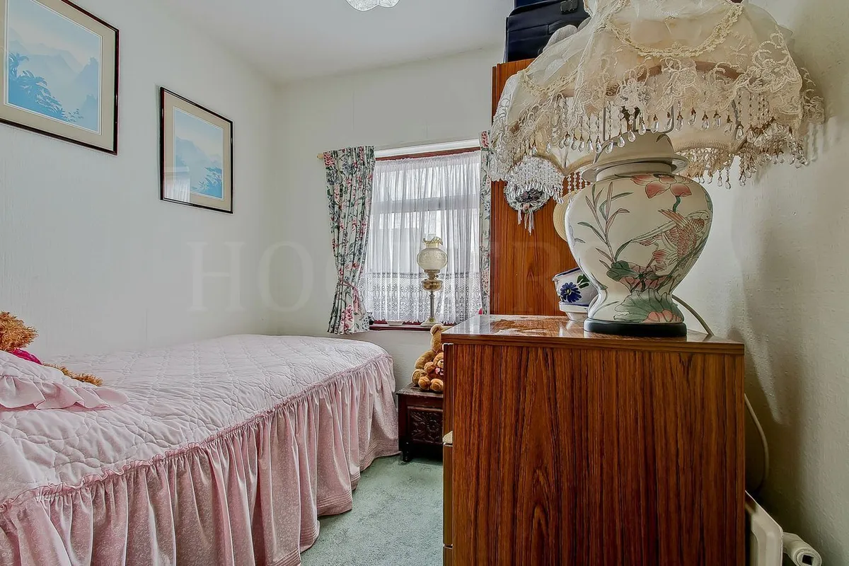 Kenwyn Drive, London, NW2