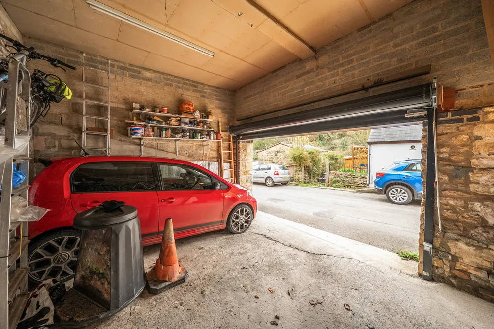 High Street, Chalford, GL6 photo 8