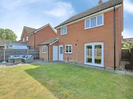 Norwich Road, Wymondham thumb 2