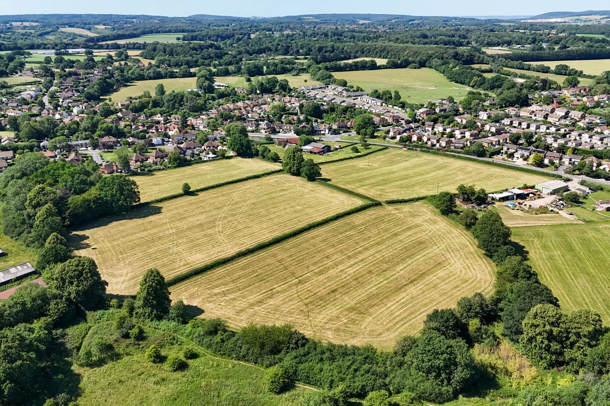 Cockpit Road, Great Kingshill, HP15 photo 14