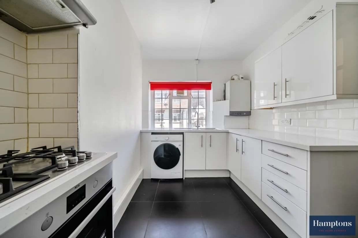 Babington Road London SW16 photo 1