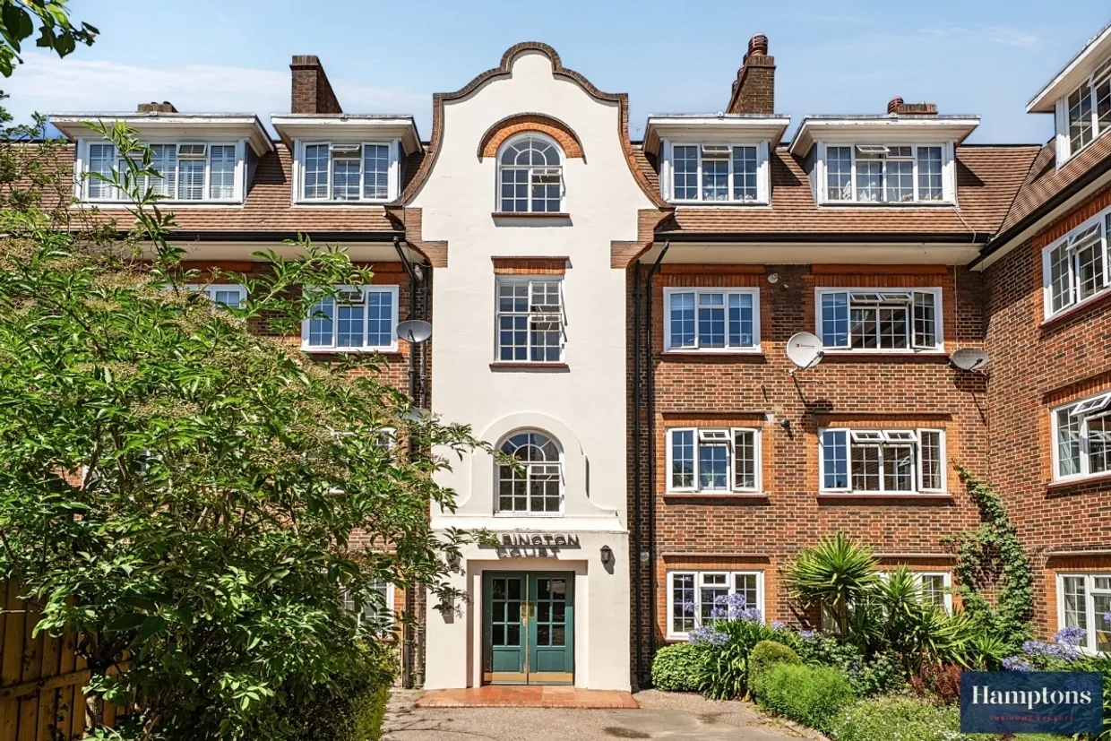 Babington Road London SW16 photo 2