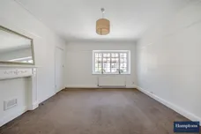 Babington Road London SW16 photo 10